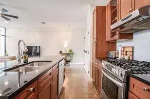 742 N Pearl St, Columbus, OH 43215 - Photo 11