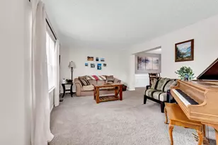6432 Ashbrook Village Dr, Canal Winchester, OH 43110 - Photo 7