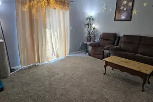 5735 Snow Dr, Hilliard, OH 43026 - Photo 1