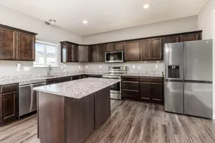 6984 Prairedell Dr, Reynoldsburg, OH 43068 - Photo 7