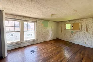 2670 Fern Ave, Columbus, OH 43211 - Photo 15