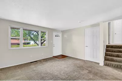 2187 Balford Square W, Columbus, OH 43232 - Photo 9