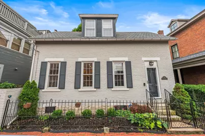 145 E Sycamore Street, Columbus, OH 43206 - Photo 1