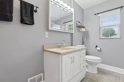 387 Maple Drive, Columbus, OH 43228 - Photo 23