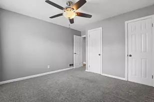 387 Maple Dr, Columbus, OH 43228 - Photo 21