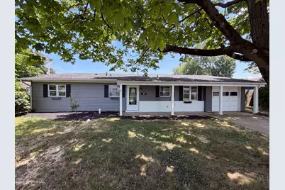 932 Lincoln Drive, Circleville, OH 43113 - Photo 1
