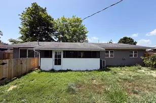 932 Lincoln Dr, Circleville, OH 43113 - Photo 5