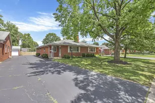 1830 Ardleigh Rd, Columbus, OH 43221 - Photo 3