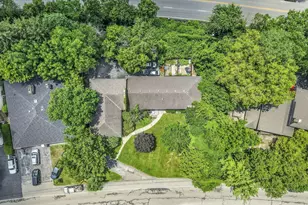 2715 Charing Rd, Upper Arlington, OH 43221 - Photo 15