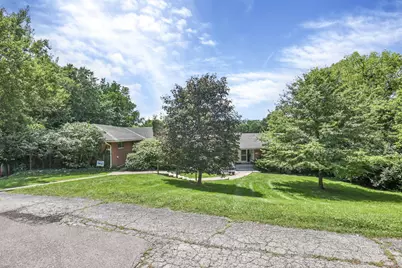 2715 Charing Road, Upper Arlington, OH 43221 - Photo 3