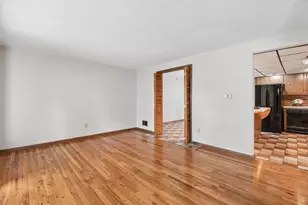 5036 Chipman Dr, Columbus, OH 43232 - Photo 7