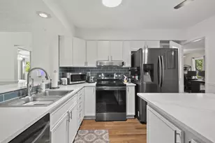 237 Barcelona Ave, Westerville, OH 43081 - Photo 5
