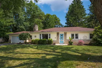 210 Fairlawn Drive, Columbus, OH 43214 - Photo 1
