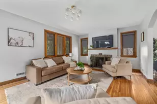2416 N Havenwood Dr, Columbus, OH 43209 - Photo 9
