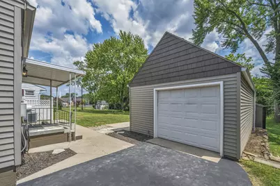 2811 Brookpark Circle E, Grove City, OH 43123 - Photo 35