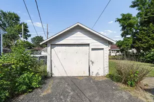 87 Maple Dr, Columbus, OH 43228 - Photo 29