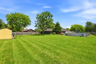 835 Loire Valley Cir, Marion, OH 43302 - Photo 27