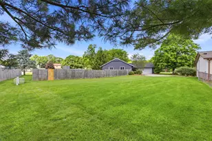 835 Loire Valley Cir, Marion, OH 43302 - Photo 33