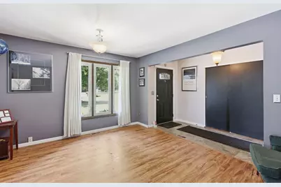 835 Loire Valley Circle, Marion, OH 43302 - Photo 5