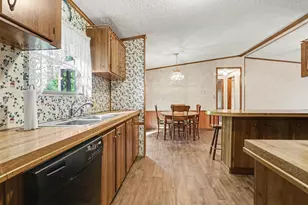 17563 Buckingham Rd, Logan, OH 43138 - Photo 13