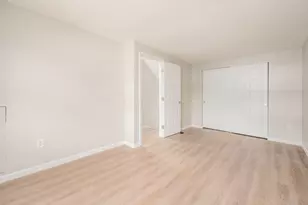 660 Cherry Hollow Rd, Columbus, OH 43228 - Photo 17