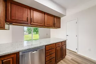 3293-3295 Kristin Ct, Columbus, OH 43231 - Photo 13