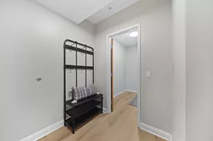 100 E Gay St, Columbus, OH 43215 - Photo 29