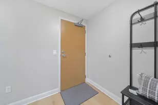100 E Gay St, Columbus, OH 43215 - Photo 33