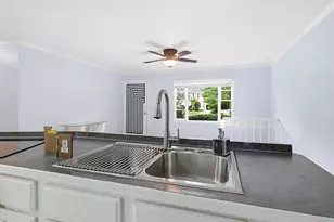 554 Brookside Dr, Columbus, OH 43209 - Photo 13
