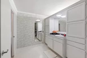554 Brookside Dr, Columbus, OH 43209 - Photo 29