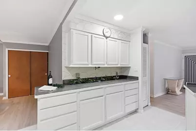 554 Brookside Drive, Columbus, OH 43209 - Photo 17