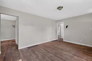1748 Audrey Rd, Columbus, OH 43224 - Photo 3