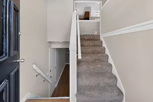 798 Orchard Glen, Columbus, OH 43228 - Photo 11