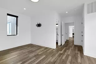 806 Senco Ln, Columbus, OH 43215 - Photo 29