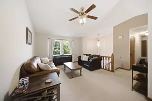 7893 Leaview Dr, Columbus, OH 43235 - Photo 5