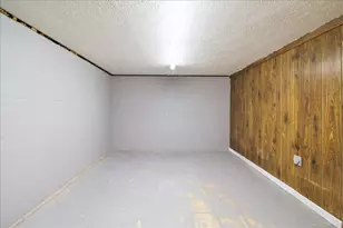 504 Jefferson Ct, Bellefontaine, OH 43311 - Photo 23