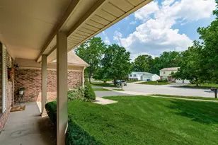 5317 Acevedo Ct, Columbus, OH 43235 - Photo 3