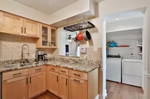 393 Charleston Ave, Columbus, OH 43214 - Photo 17