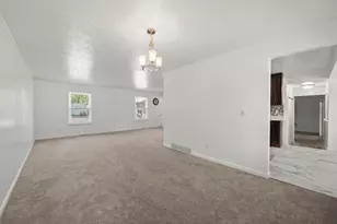 1408 Cidermill Ct, Columbus, OH 43204 - Photo 11