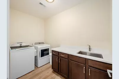 3832 Emmons Avenue, Columbus, OH 43219 - Photo 21
