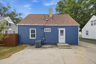 165 Demorest Ave, Columbus, OH 43204 - Photo 37