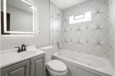 165 Demorest Avenue, Columbus, OH 43204 - Photo 19