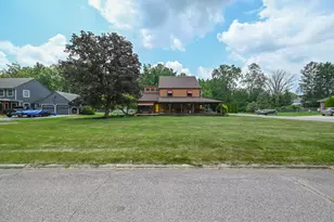 823 Christopher Dr, Marion, OH 43302 - Photo 3
