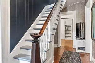 311 E Main St, Circleville, OH 43113 - Photo 9