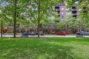 251 Daniel Burnham Square, Columbus, OH 43215 - Photo 35