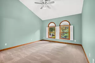 895 Linworth Village Dr, Columbus, OH 43235 - Photo 43