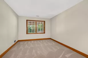 895 Linworth Village Dr, Columbus, OH 43235 - Photo 55