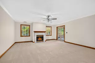 895 Linworth Village Dr, Columbus, OH 43235 - Photo 47