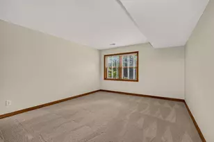 895 Linworth Village Dr, Columbus, OH 43235 - Photo 51