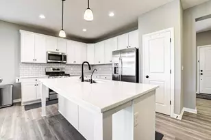 107 Silver Pne Ln, Lewis Center, OH 43035 - Photo 13